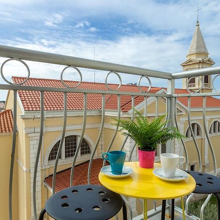 Apartments In City Center Ventus Novalja Kültér fotó