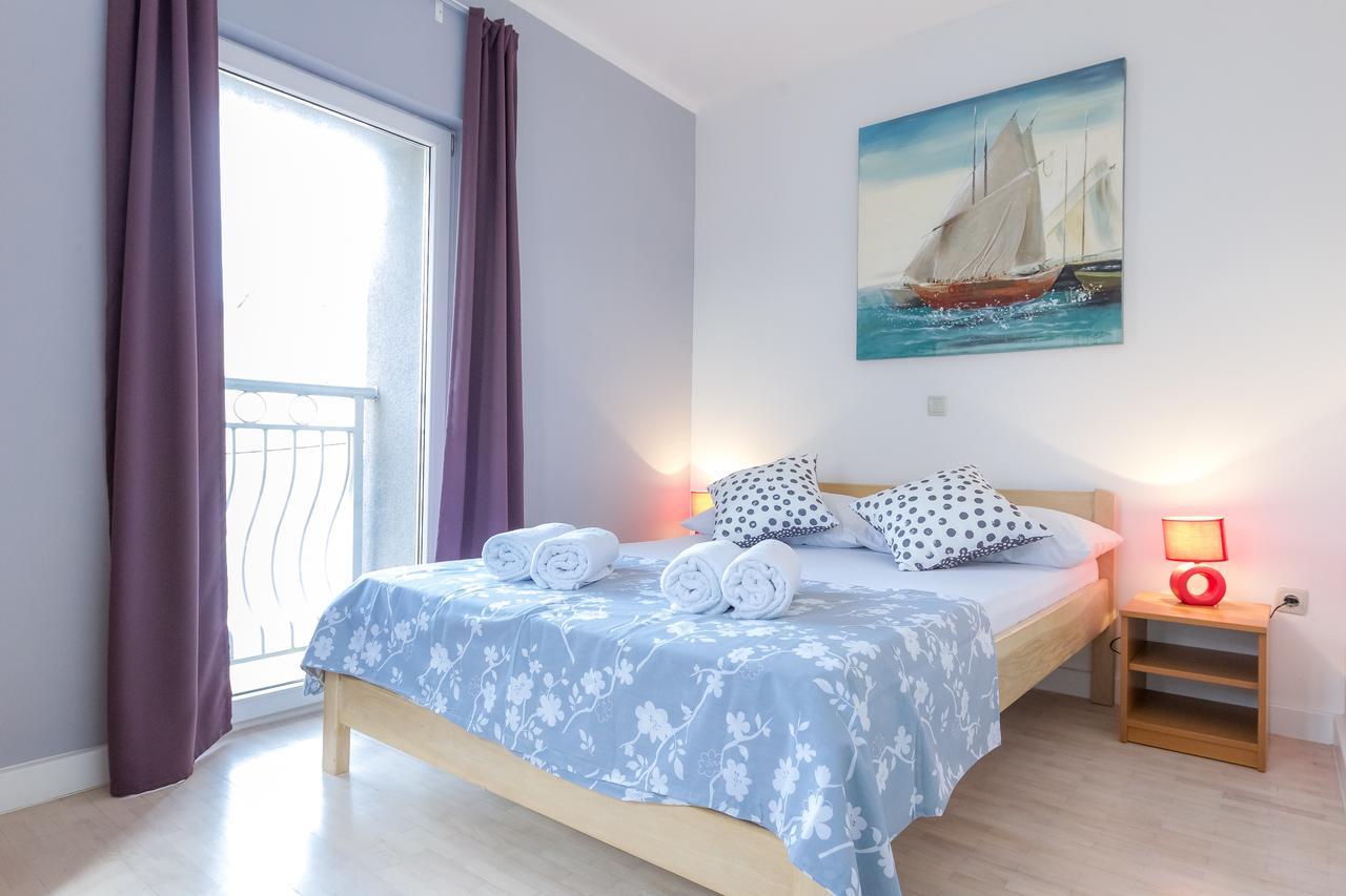 Apartments In City Center Ventus Novalja Kültér fotó