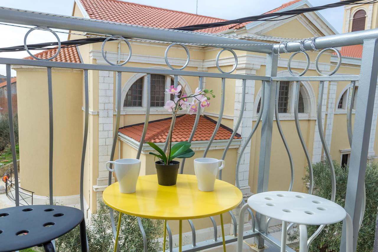Apartments In City Center Ventus Novalja Kültér fotó