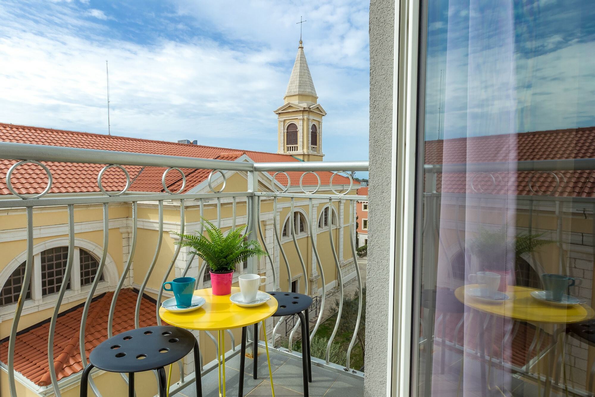 Apartments In City Center Ventus Novalja Kültér fotó